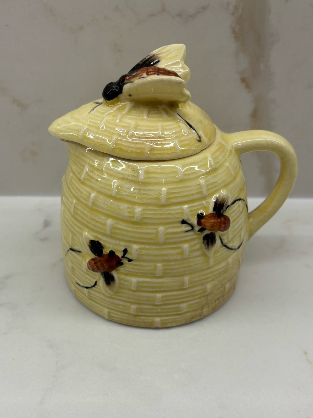 Vintage Yellow Glazed Ceramic Honey Pot Bee Hive Jar Pot with Raised Bees